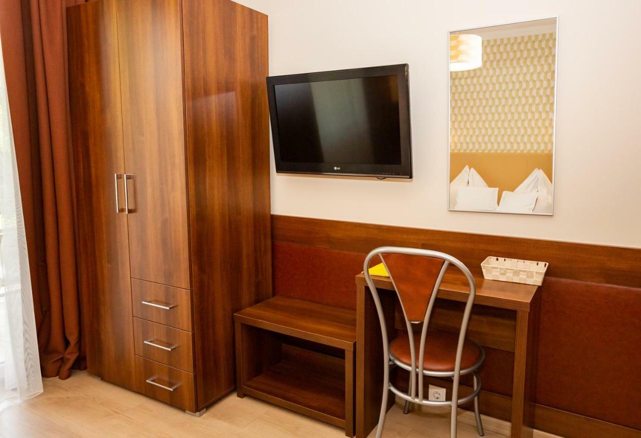 Hotel Pavai Hajdúszoboszló Екстериор снимка